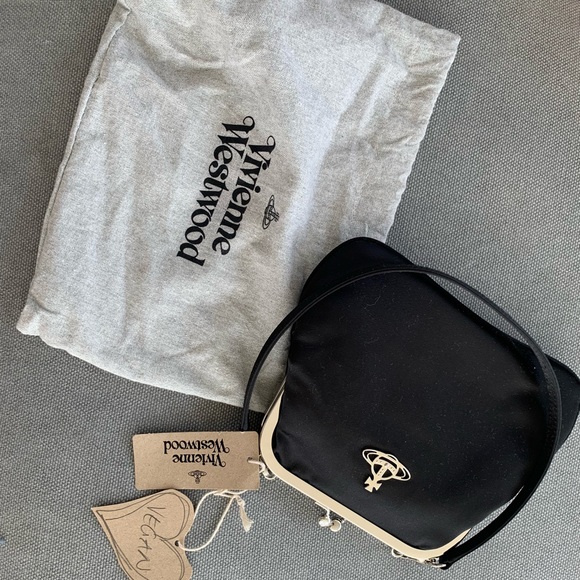 NWT Vivienne Westwood Sara clutch in black satin